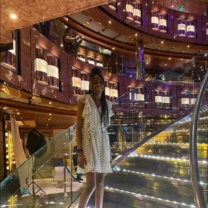 Meet your Posher, Kaitlynn